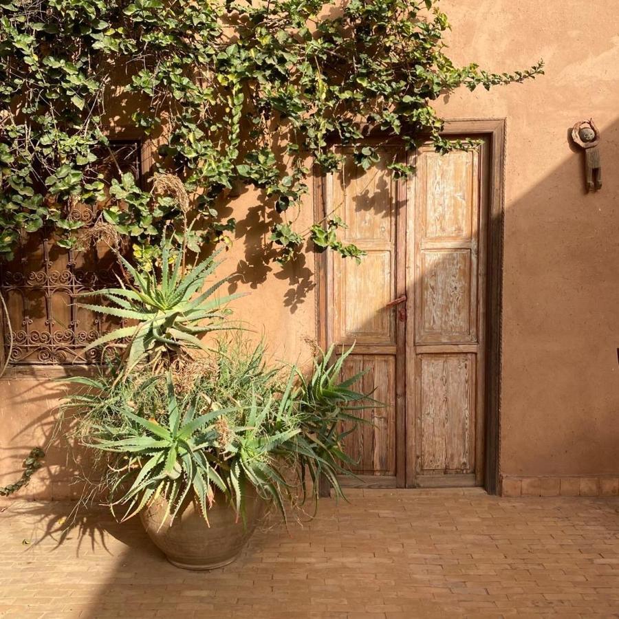 Dar Tasmayoun Aït Ourir エクステリア 写真